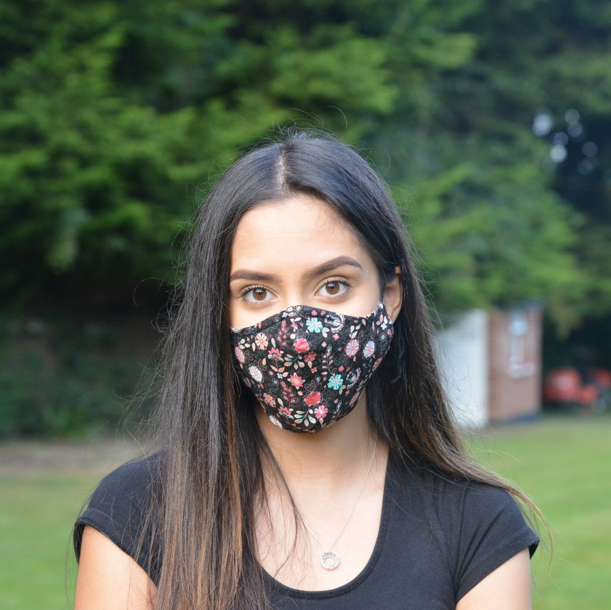 Tapestry Ditsy - Adults - Reusable Barrier Mask – JESSICA GRAAF